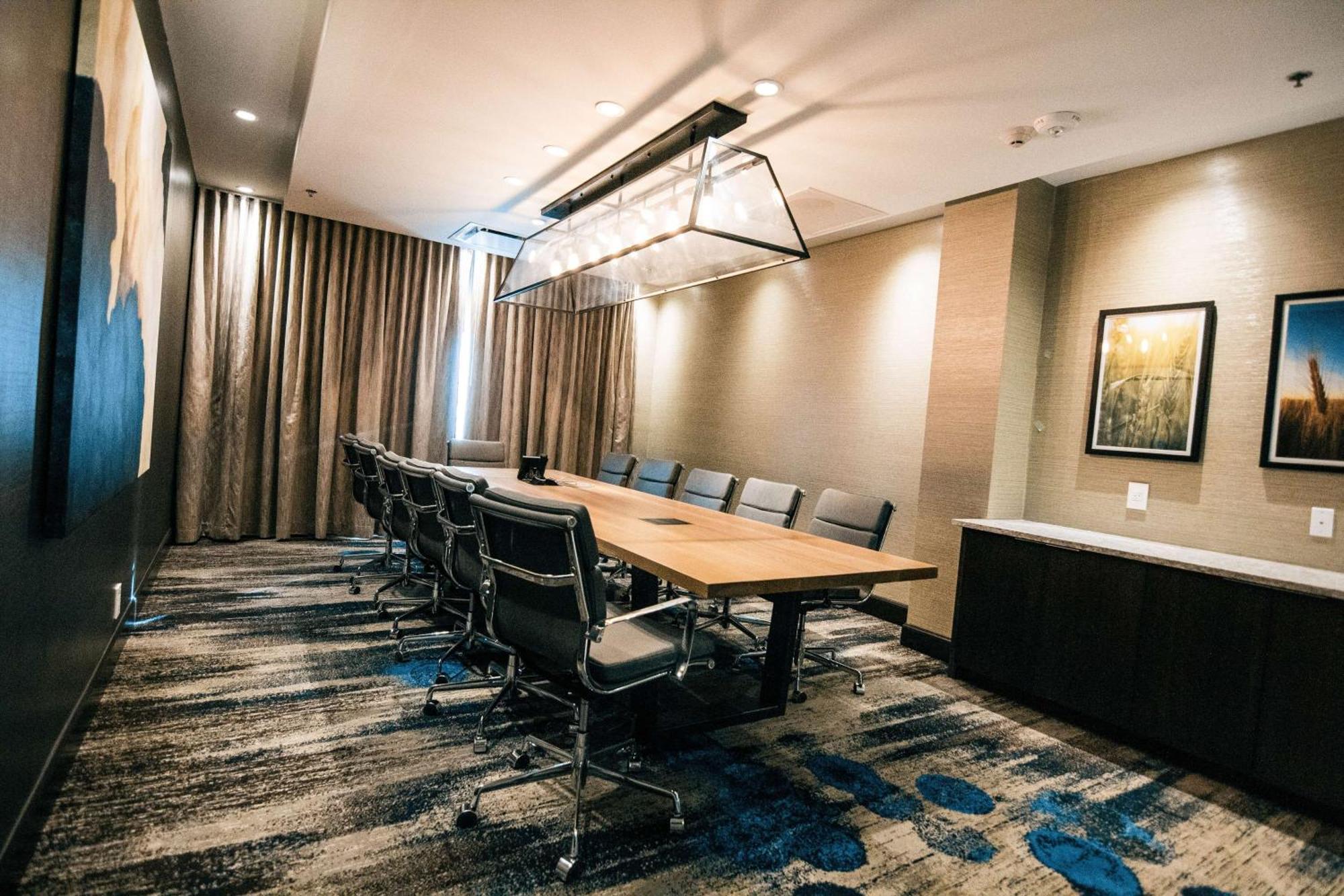 Doubletree By Hilton Lubbock - University Area Εξωτερικό φωτογραφία