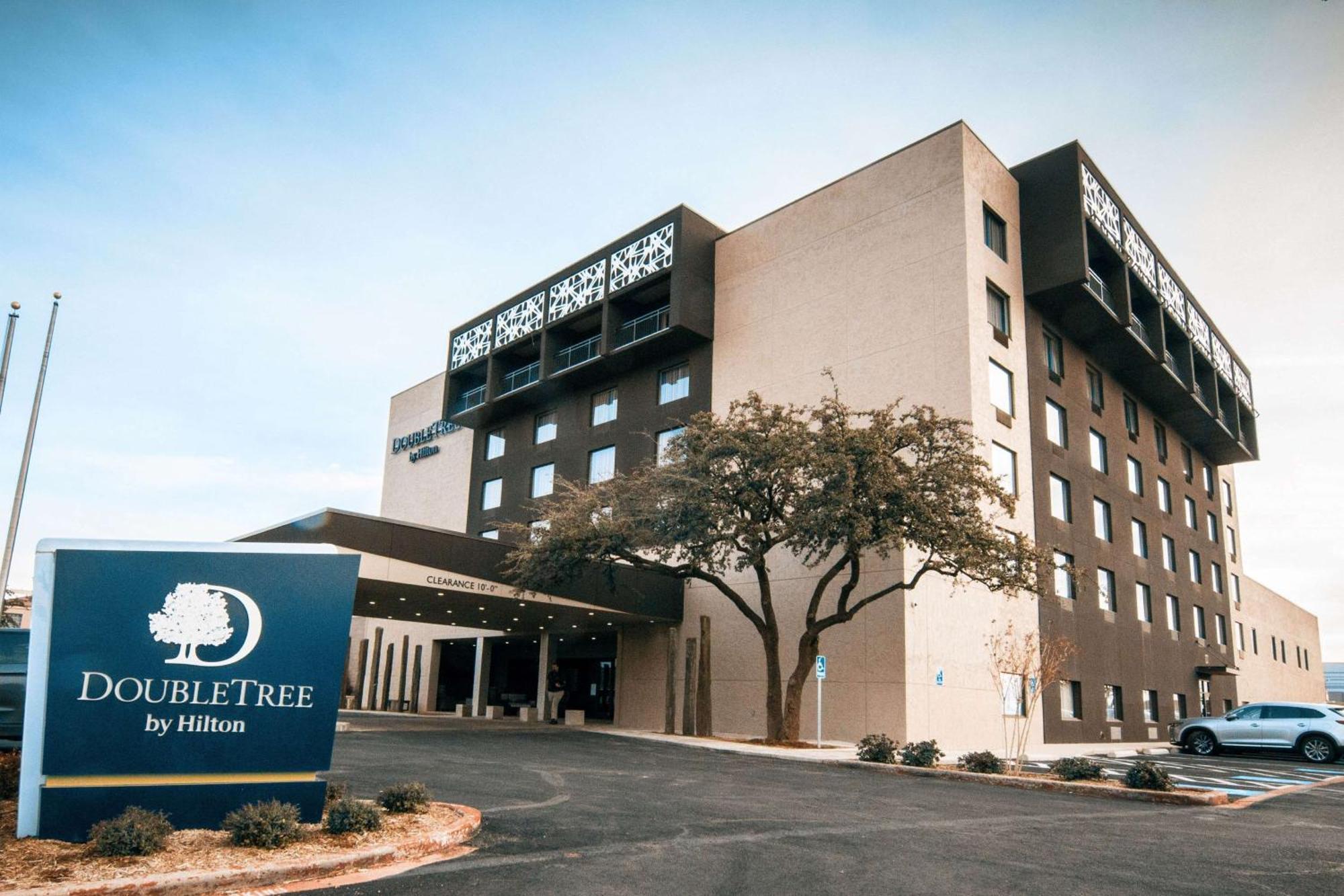 Doubletree By Hilton Lubbock - University Area Εξωτερικό φωτογραφία